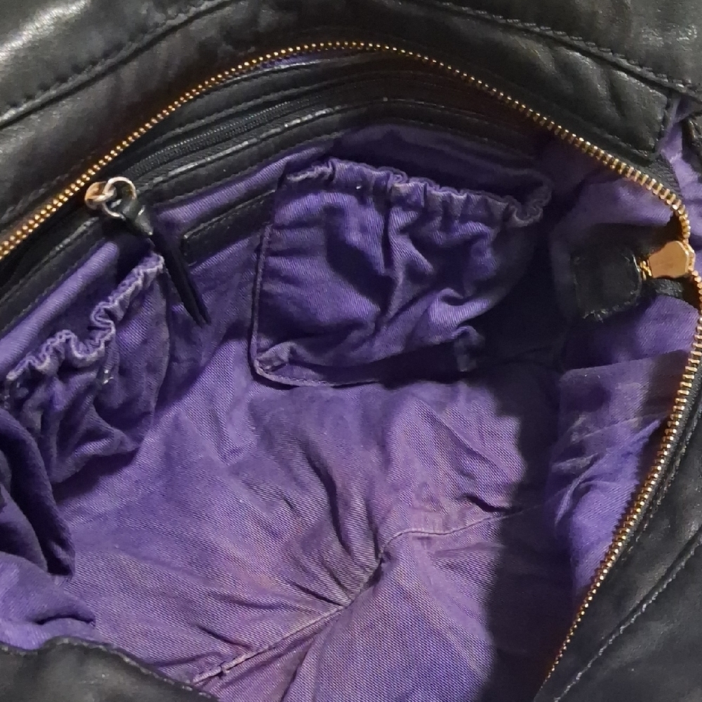 DKNY Black Leather Shoulder Bag - Picture 4 of 6